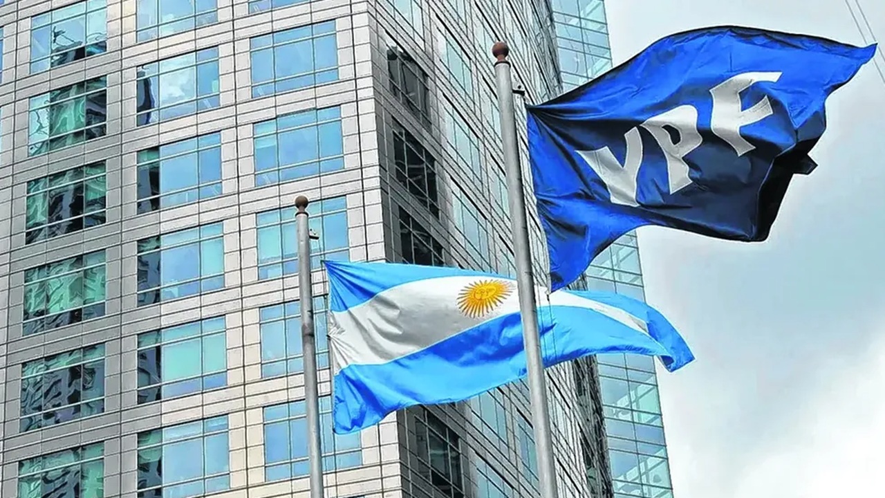 Argentina le pidió a la Justicia de Estados Unidos suspender el fallo por la expropiación de YPF