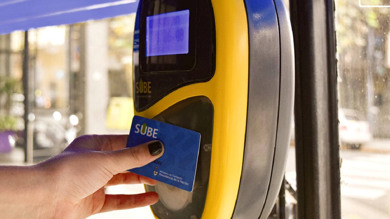 Colectivos: desde hoy rigen nuevas tarifas para el AMBA