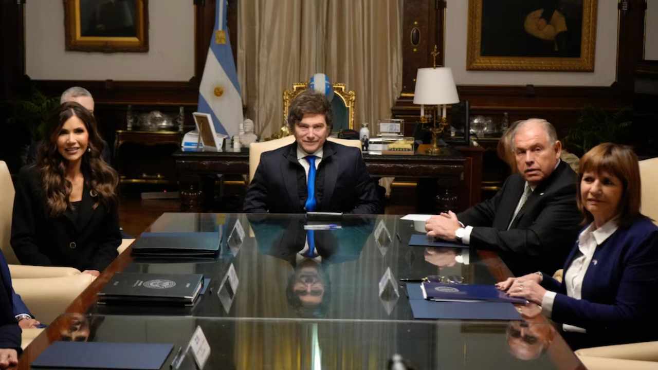 El Gobierno acordó con EE.UU. cooperar en seguridad y firmó el ingreso al Programa de Exención de Visas