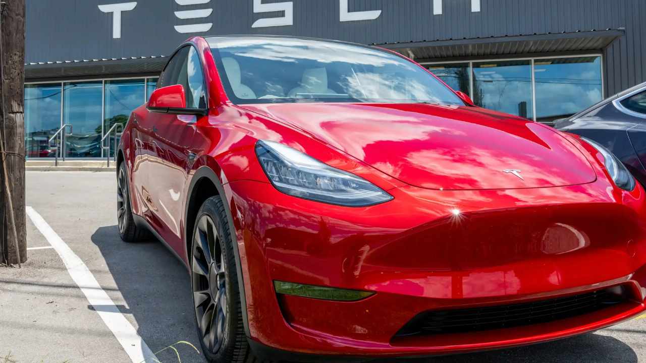 Bajaron las ventas de los vehículos eléctricos Tesla un 13,5 %