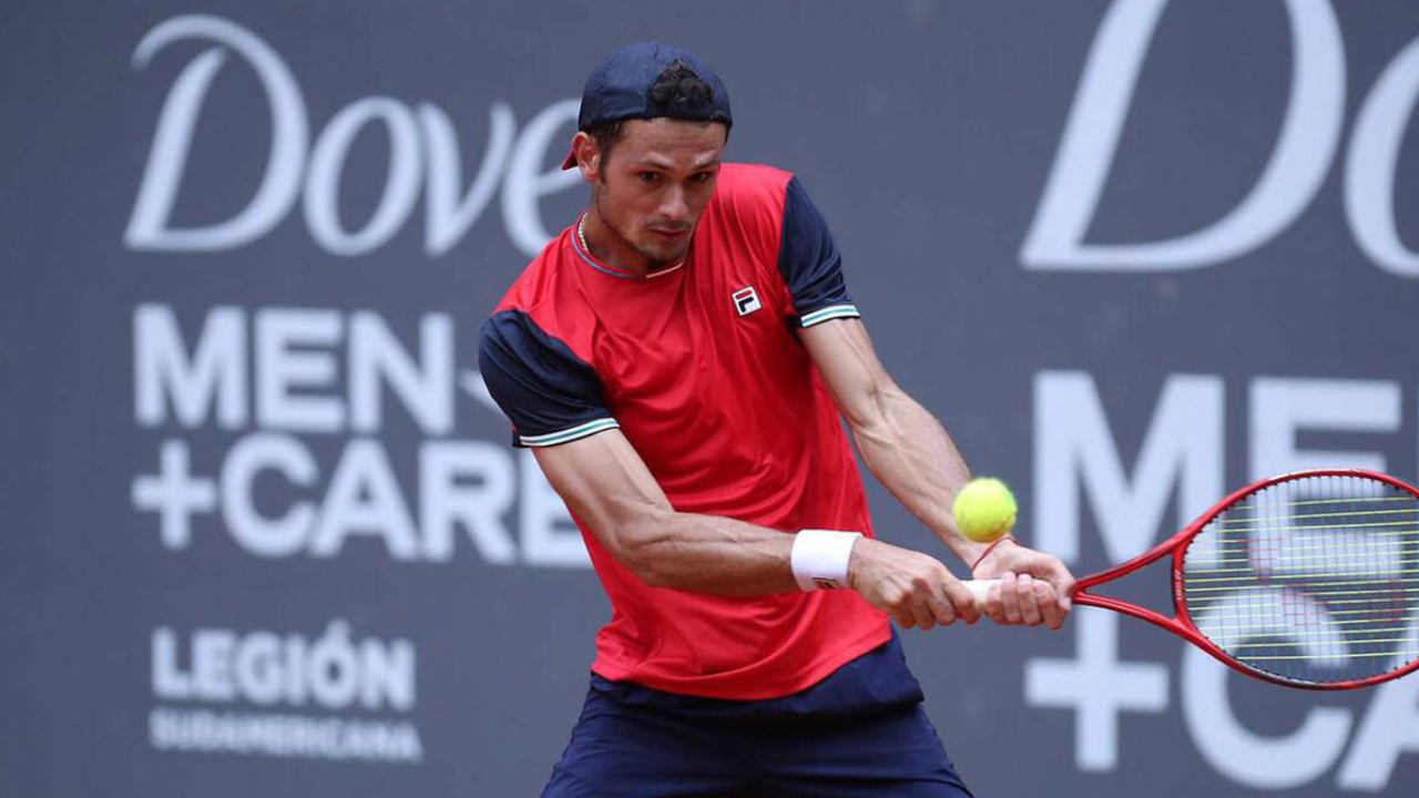 El argentino Juan Pablo Ficovich volvió a ganar y está en cuartos de final del ATP de Los Cabos