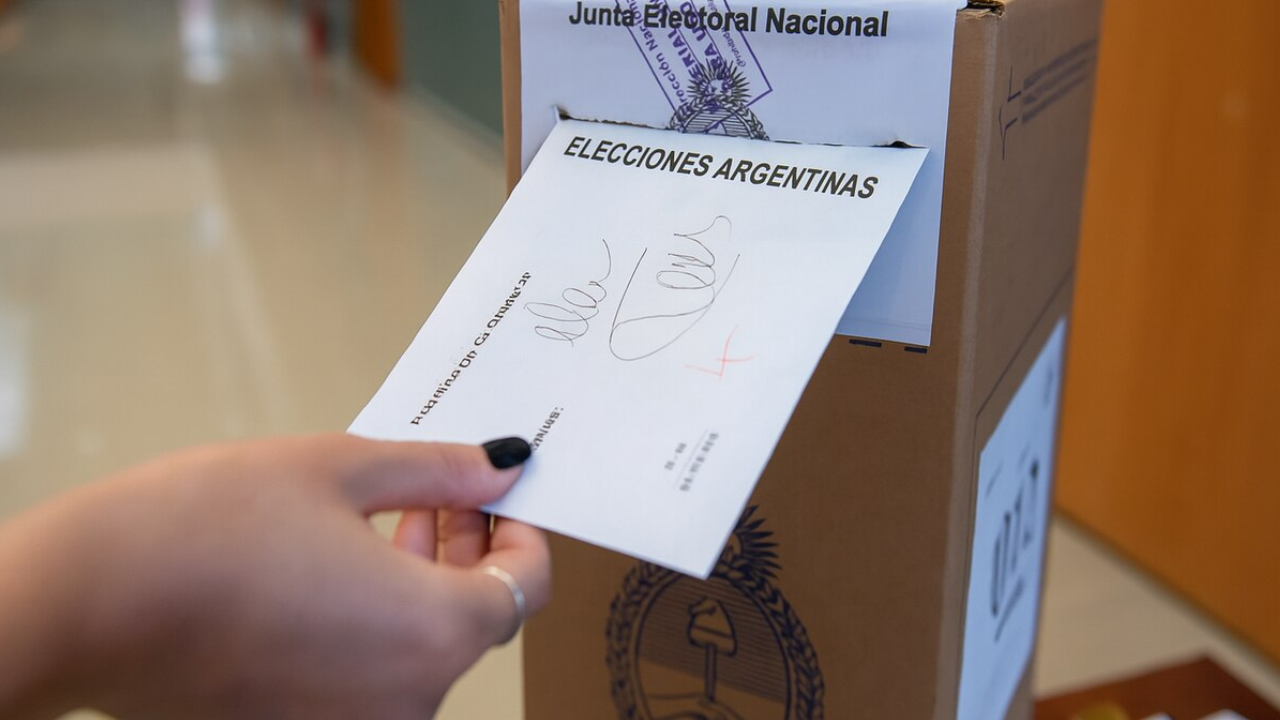 La Libertad Avanza y el peronismo cerraron listas rumbo a las elecciones de octubre
