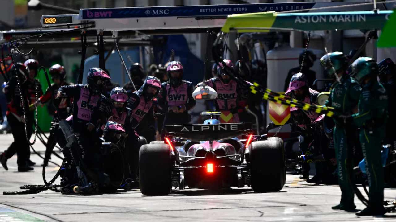 Alpine abrió una investigación interna tras las malas paradas que sufrió Colapinto en el GP de Hungría