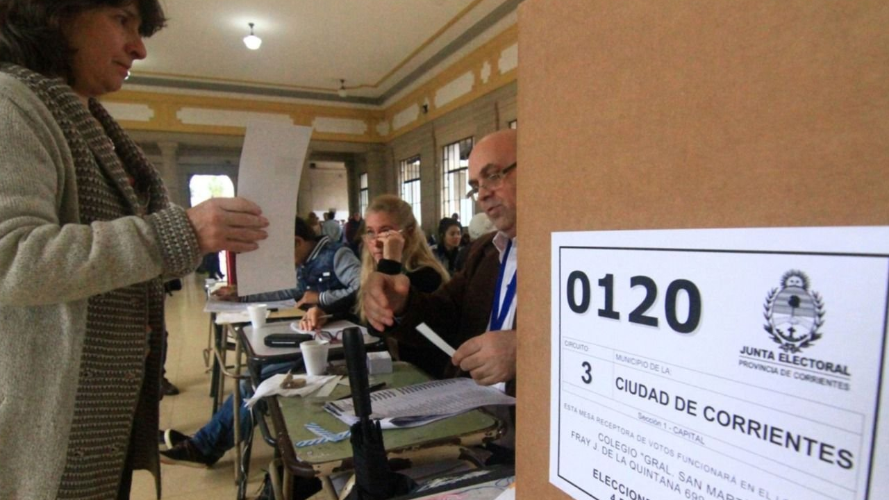 Elecciones en Corrientes: quiénes son los candidatos que disputan la gobernación