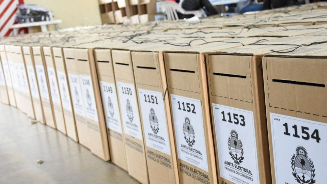 La Libertad Avanza, el peronismo y Provincias Unidas inscribieron sus frentes para las elecciones de octubre