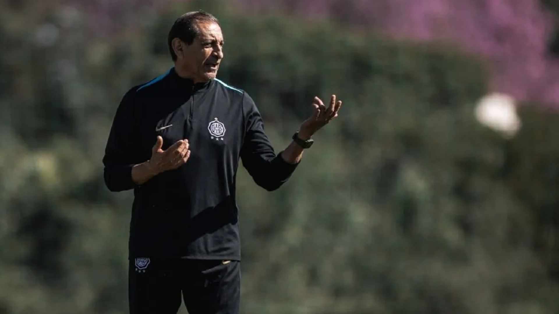 Ramón Díaz dejó de ser el DT Olimpia de Paraguay