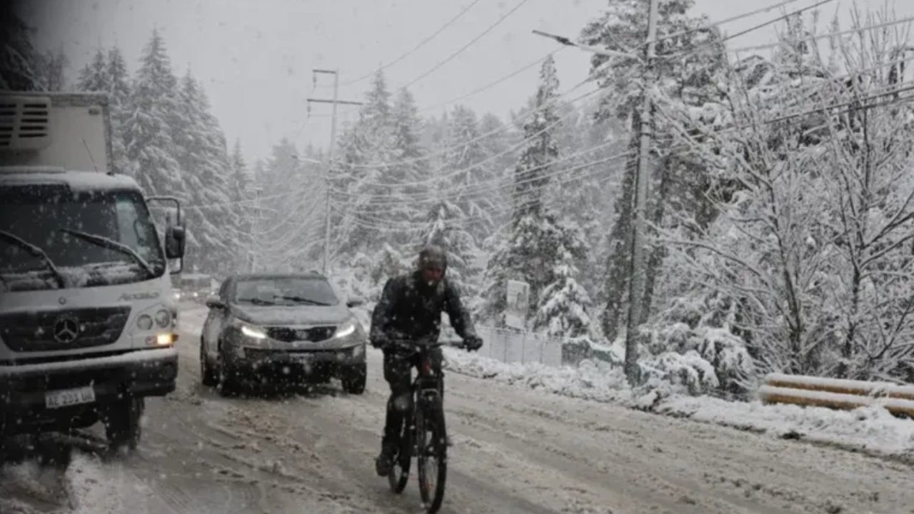 Clases suspendidas en Bariloche por las nevadas