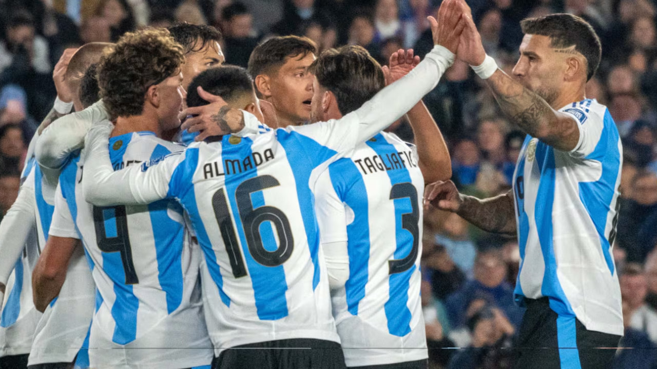 Sin Messi, la Selección Argentina cierra las Eliminatorias ante Ecuador