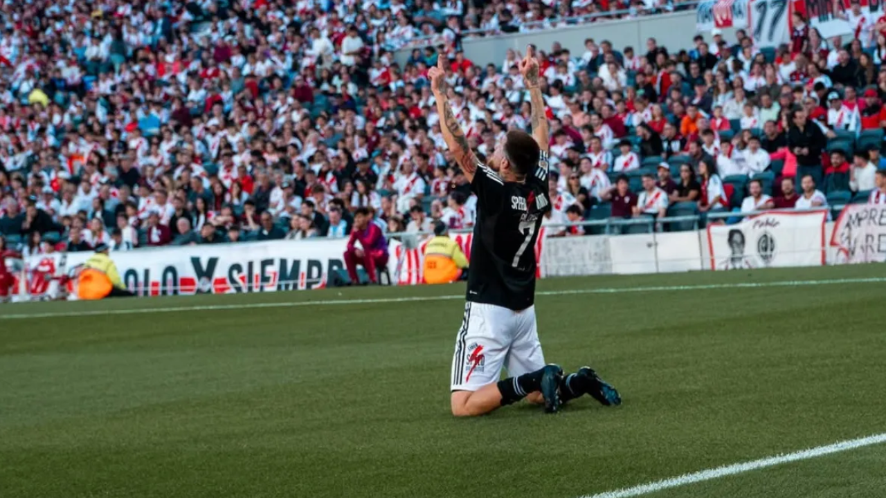 River cayó ante Riestra en el Monumental: silbatina y frustración