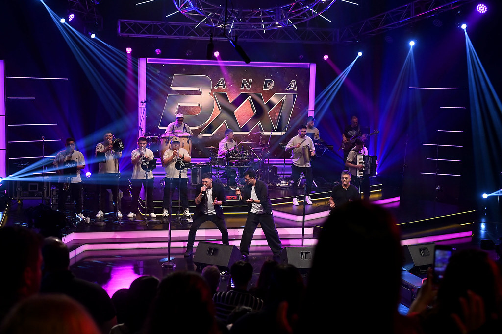 Banda XXI, Flor y Tripa y Carca tocan en “Hay Música Siempre”