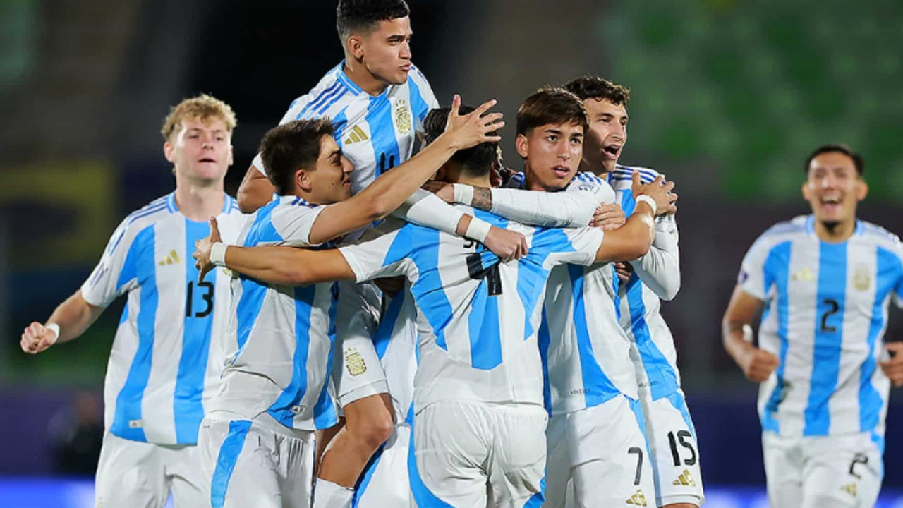 Argentina venció a Australia y sacó boleto a los octavos de final