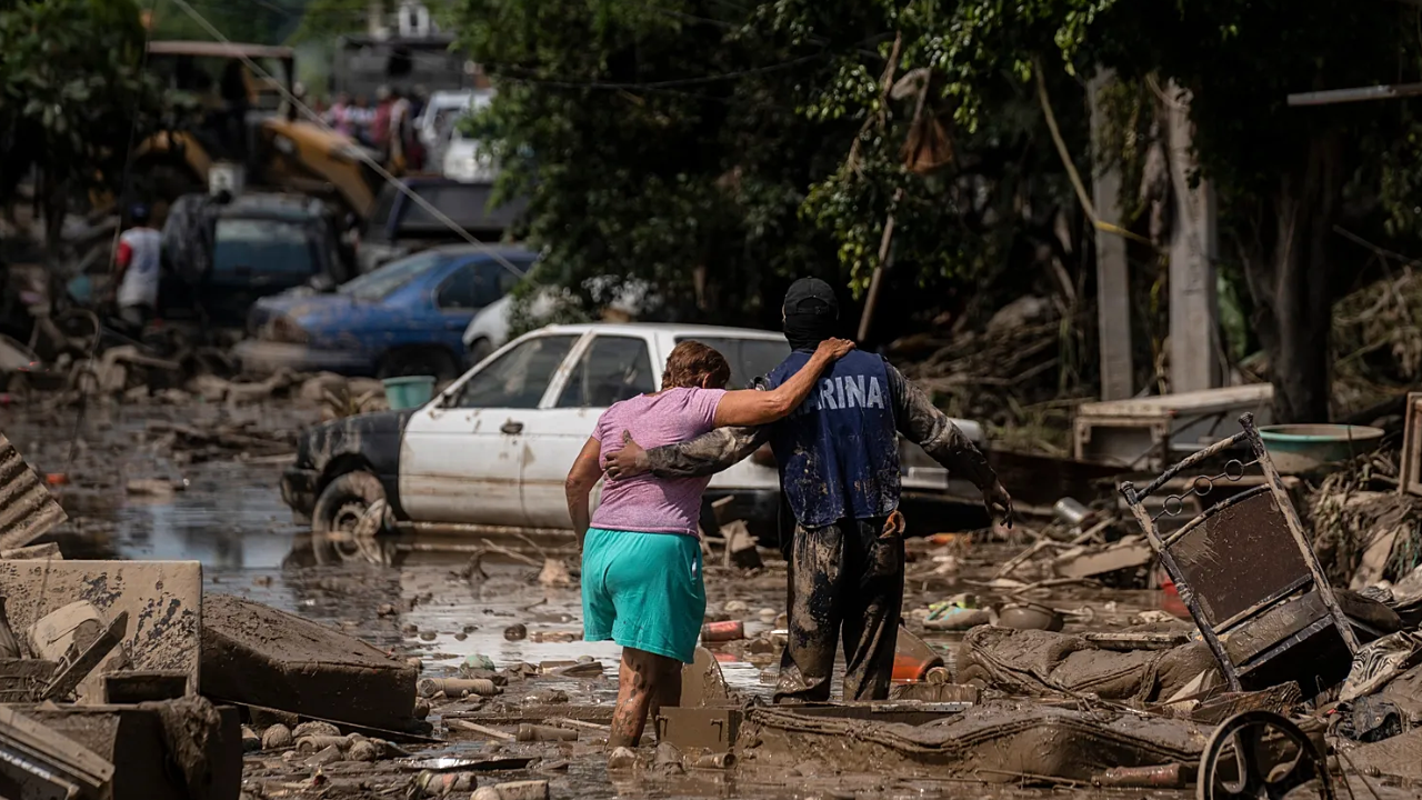 Suman 47 muertos, 38 desaparecidos y daños mayores en 150 municipios por las lluvias en México
