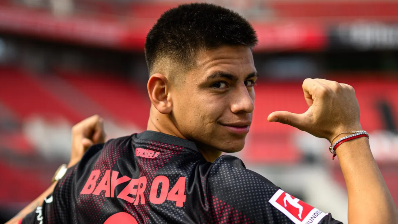 River: empezó el operativo retorno del Diablito Echeverri