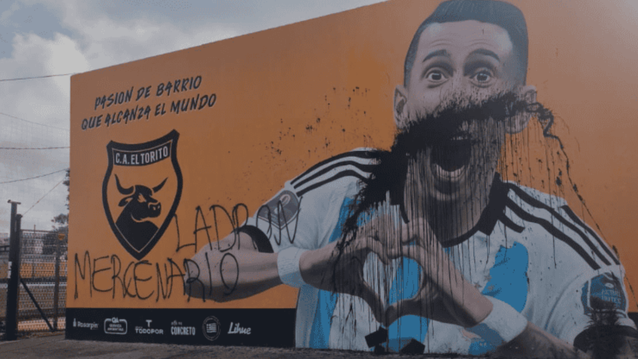 Vandalizaron un mural de Di María en Rosario