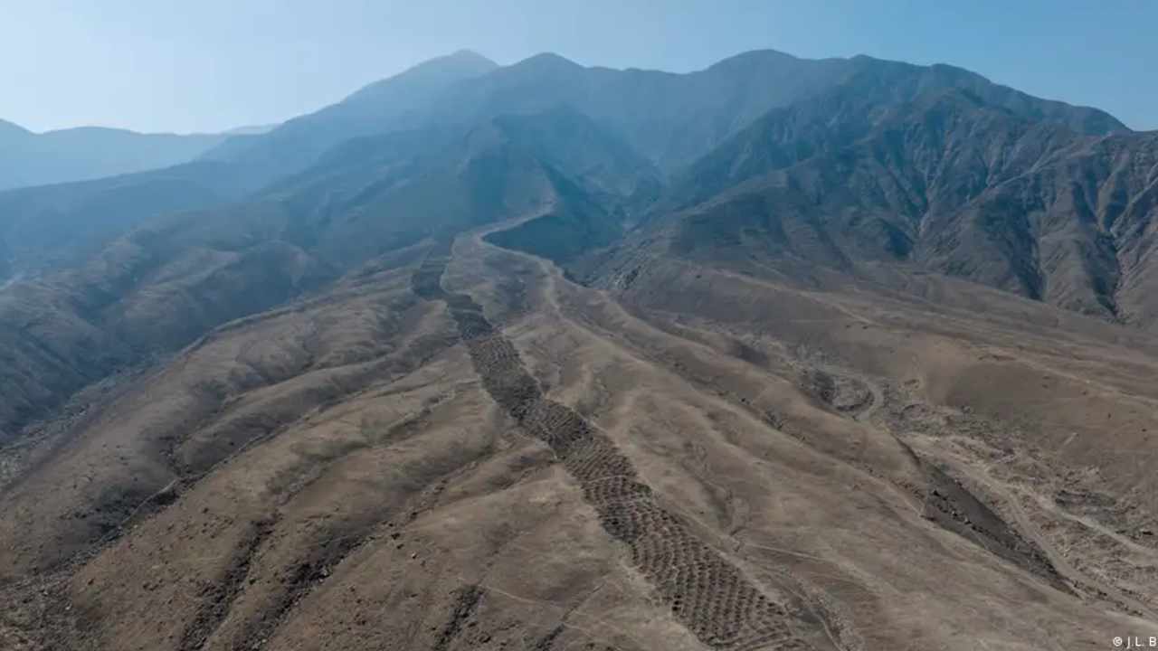 Científicos podrían haber descifrado el enigma de los 5.200 agujeros ancestrales de Perú