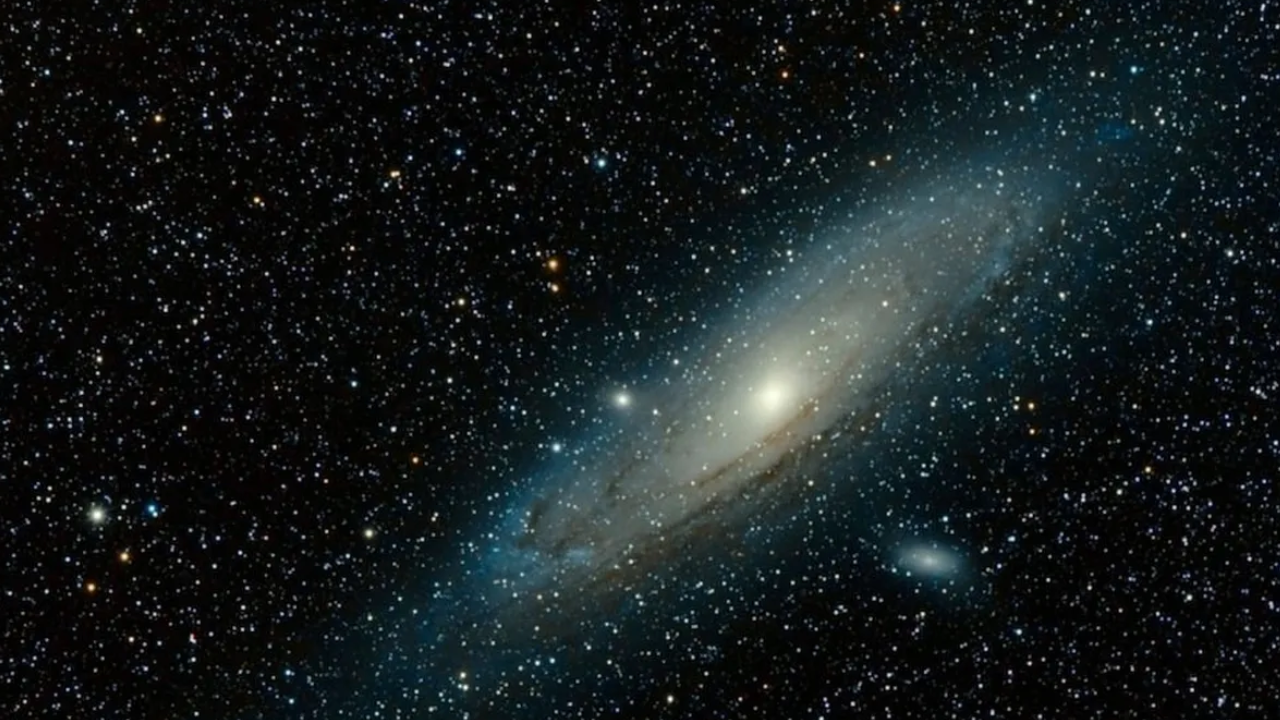 El universo podría estar frenando su expansión acelerada