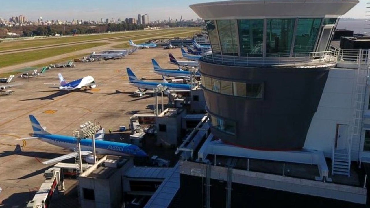 Paro de controladores aéreos: qué días habrá restricciones en vuelos
