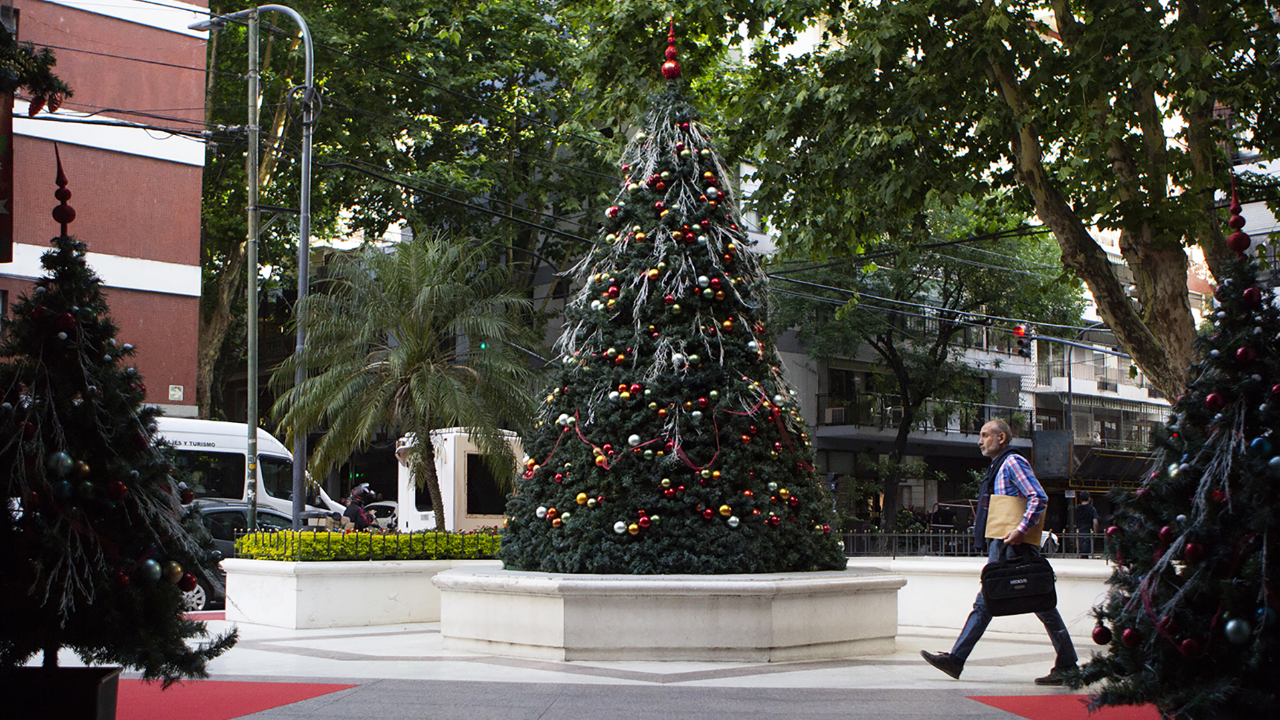 Cómo funcionarán los servicios públicos durante Nochebuena y Navidad en la Ciudad de Buenos Aires