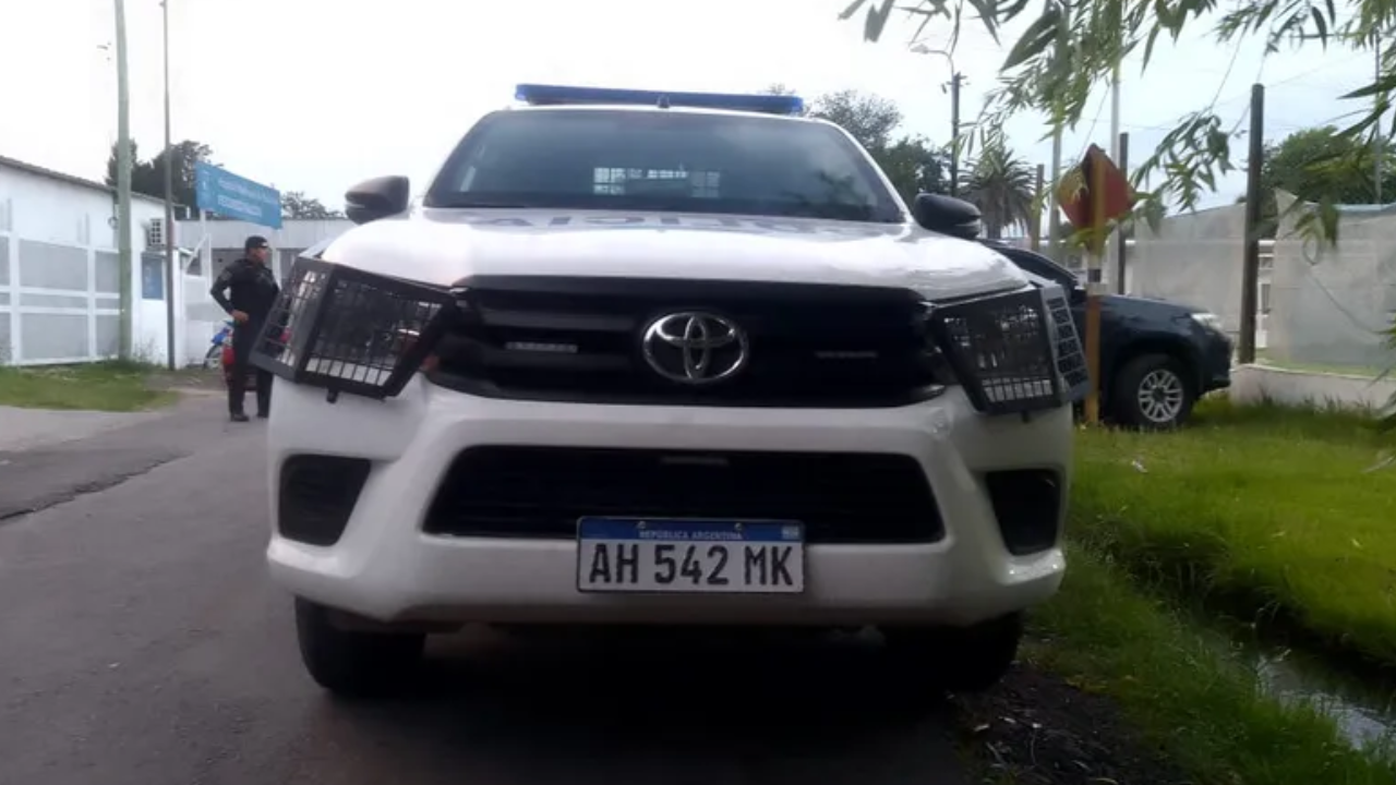 Denuncian que una nena de 2 años fue atropellada por un patrullero