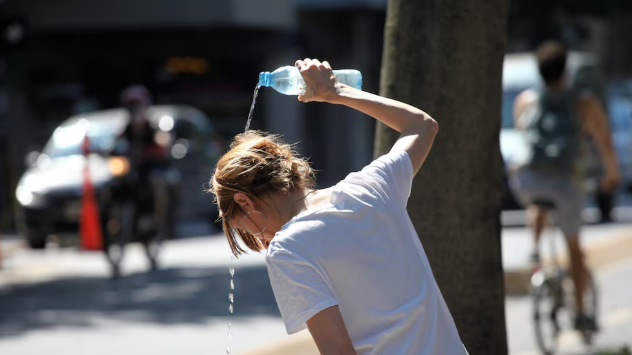 Calor intenso y alerta amarilla en 9 provincias: cómo estará el tiempo en el AMBA y el resto del país