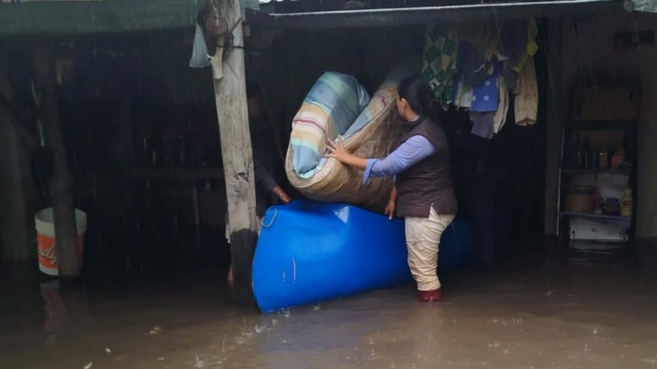 Cientos de evacuados por inundaciones en Corrientes