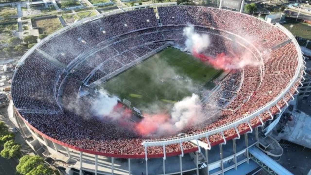 Se agotó la primera tanda de entradas para el Superclásico