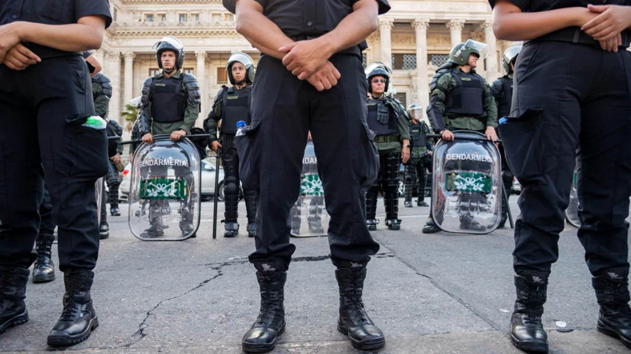 Otorgan bono de $40.000 a fuerzas federales y sumas adicionales por grado