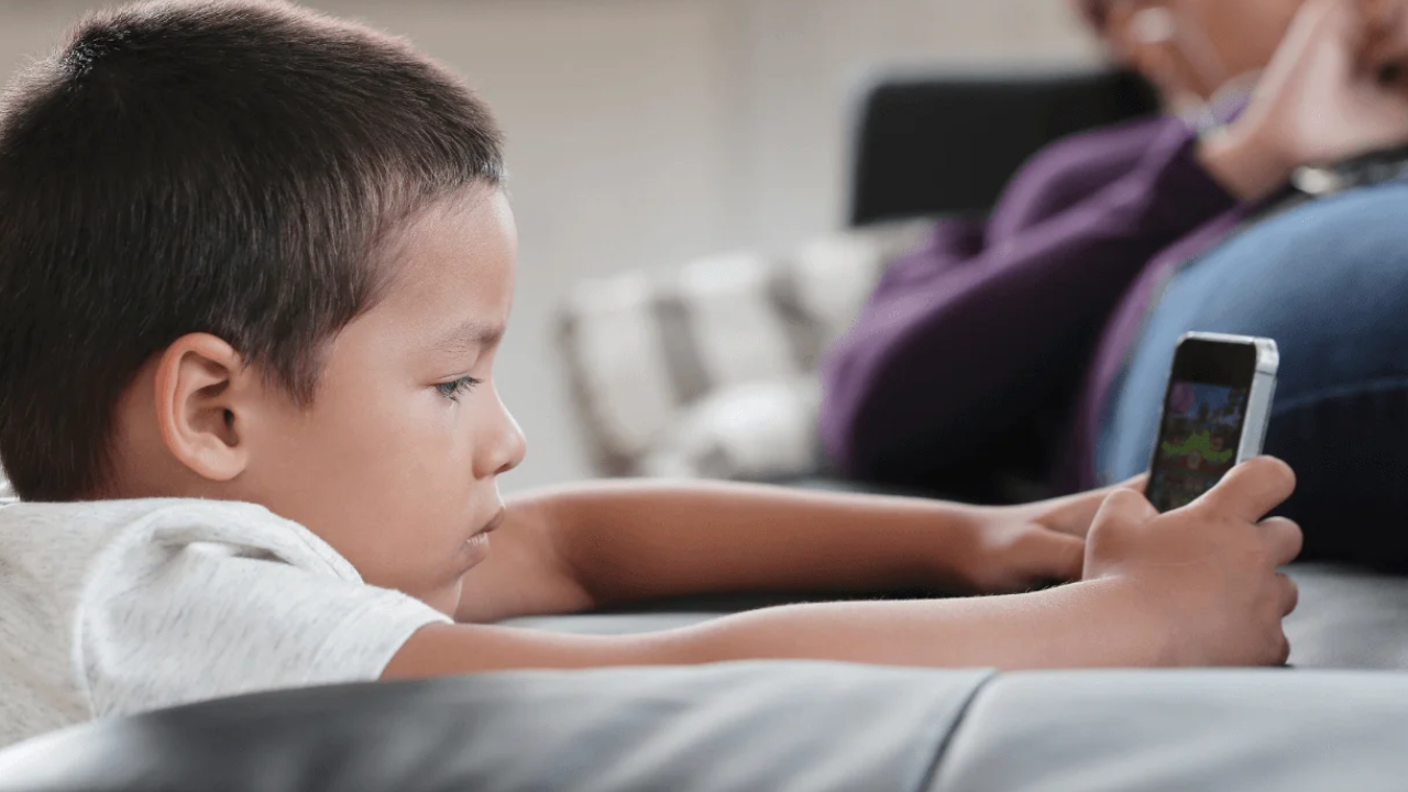 Noruega quiere prohibir las redes para menores de 16 años