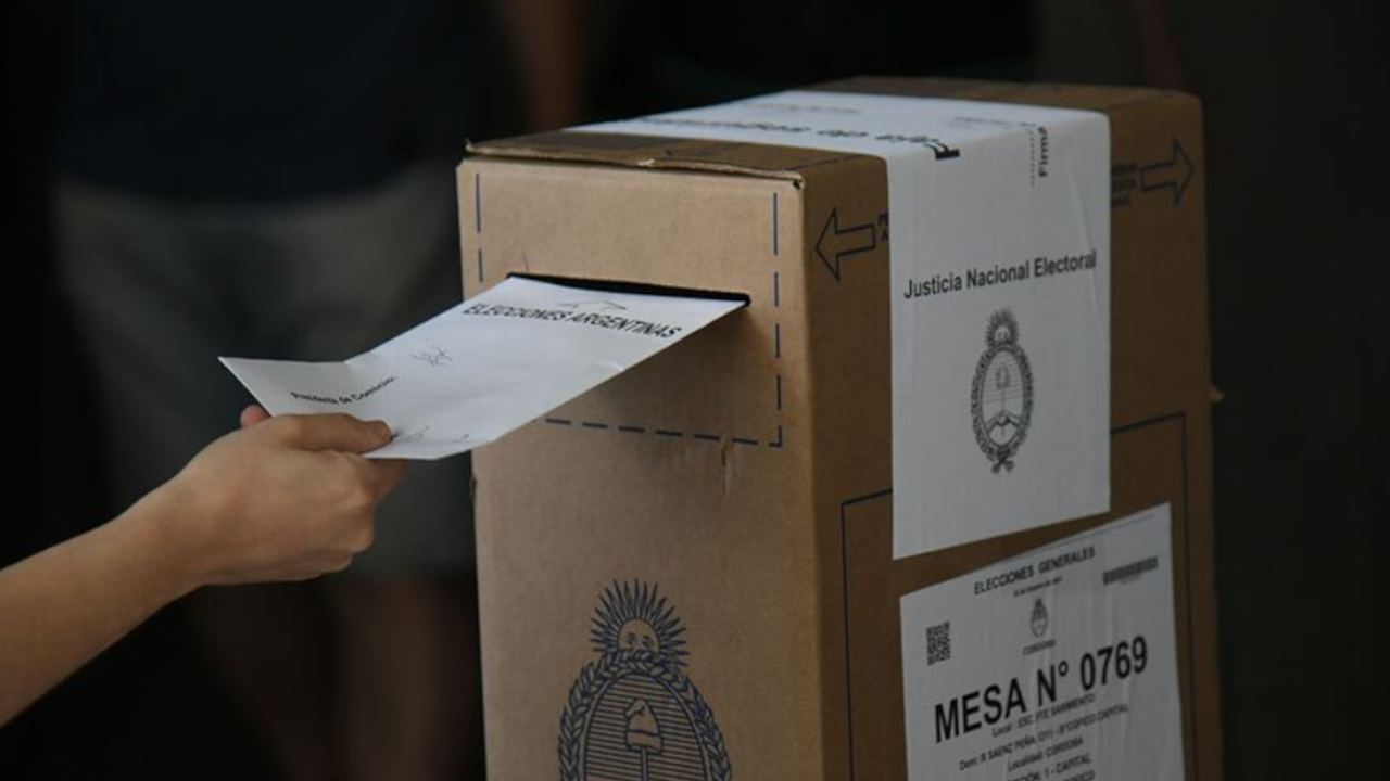 El Gobierno enviará al congreso el proyecto de la reforma política