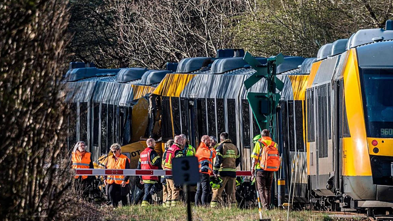 Choque de trenes en Dinamarca deja 17 heridos y cinco en estado crítico