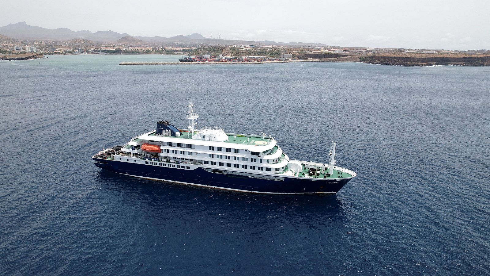 Habló el argentino a bordo del crucero con hantavirus