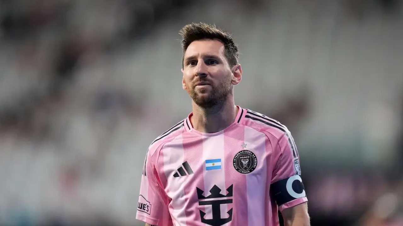Messi, con “sobrecarga muscular” a semanas del Mundial