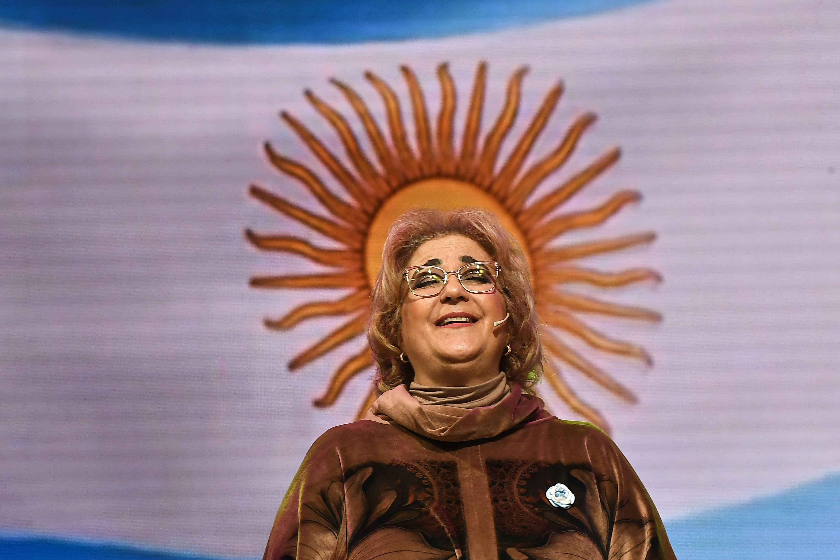 Coki Ramírez adelanta la fiesta patria junto a Yamila Cafrune, Lucía Ceresani y Nicolás Membriani
