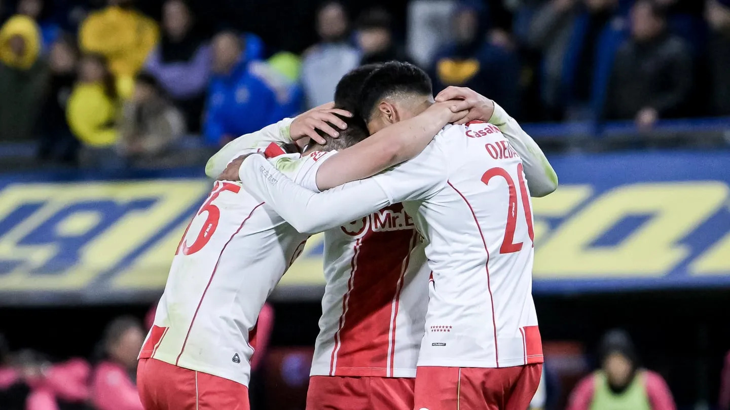 Boca no tuvo respuesta ante Huracán y quedó eliminado del Apertura
