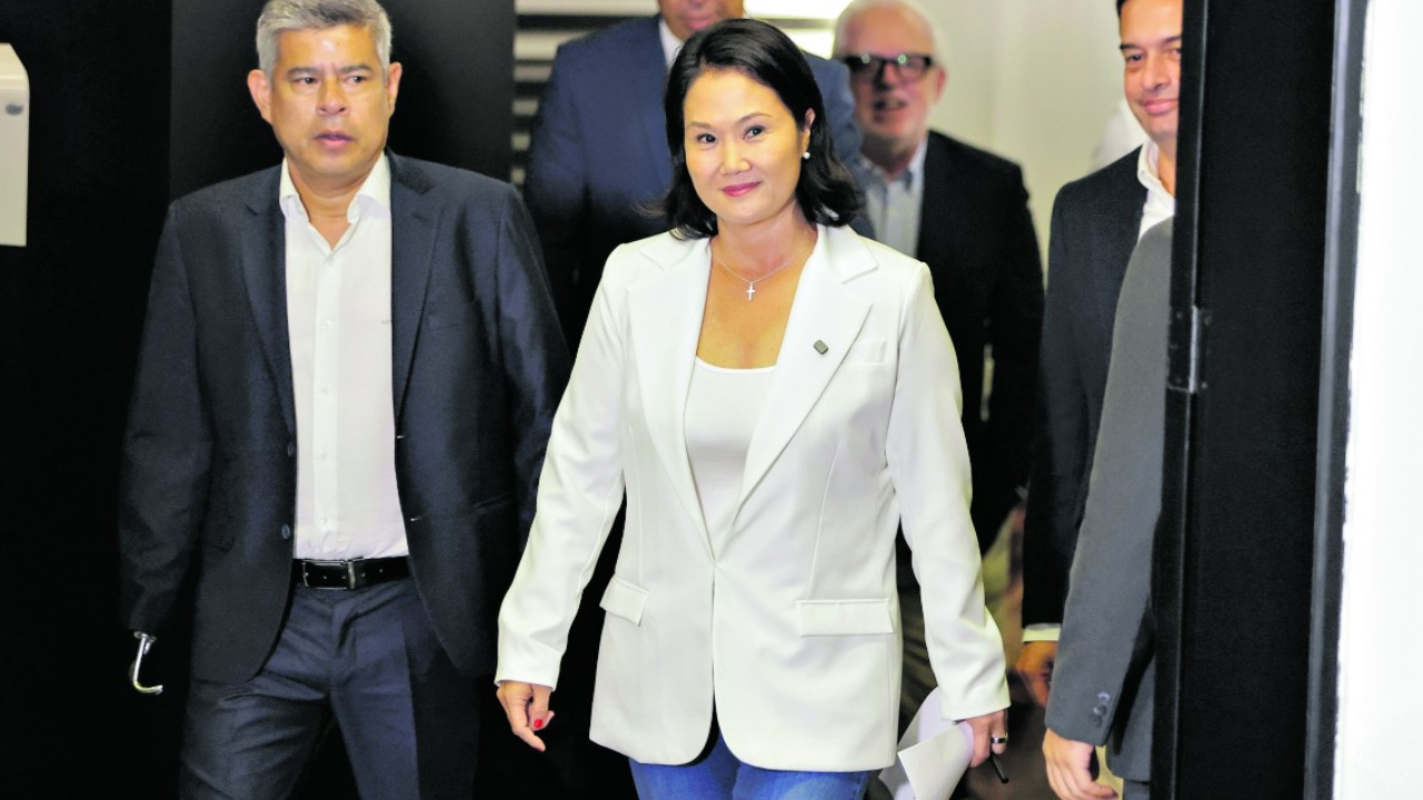 Elecciones en Perú: Fujimori amplía ventaja sobre Sánchez a 28.500 votos y se acerca a ganar