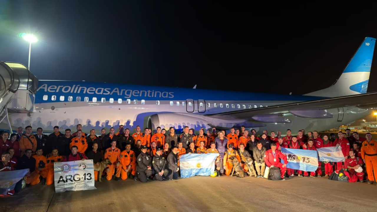 Ya están en Venezuela los equipos de ayuda humanitaria enviados por Argentina