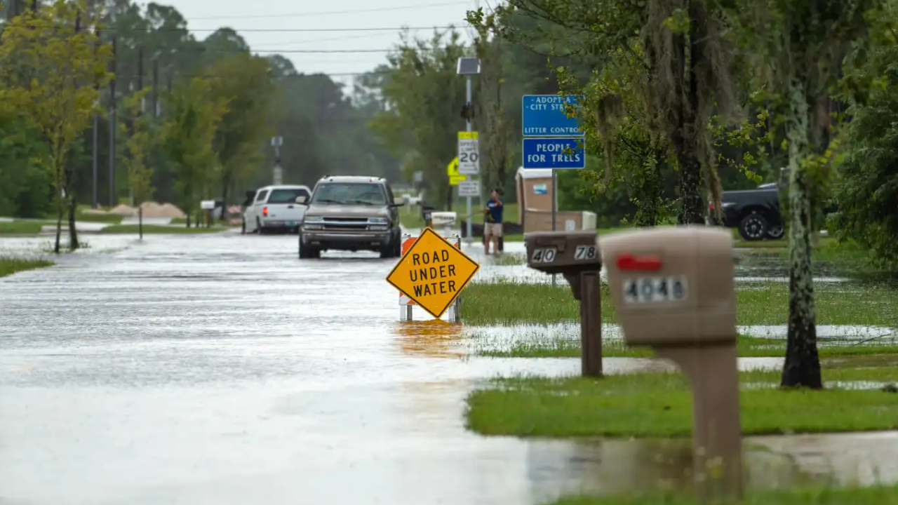La tormenta Arthur amenaza la costa sur de Estados Unidos