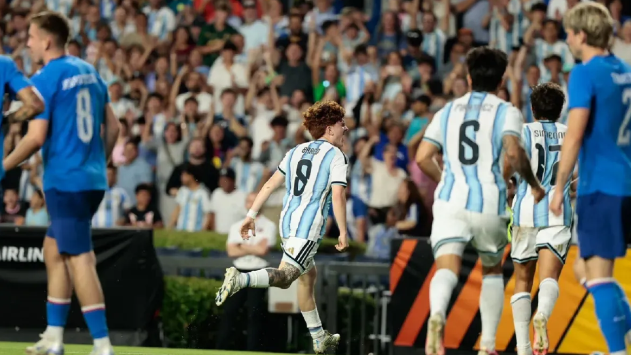 Argentina le ganó con contundencia a Islandia y espera el debut en el Mundial