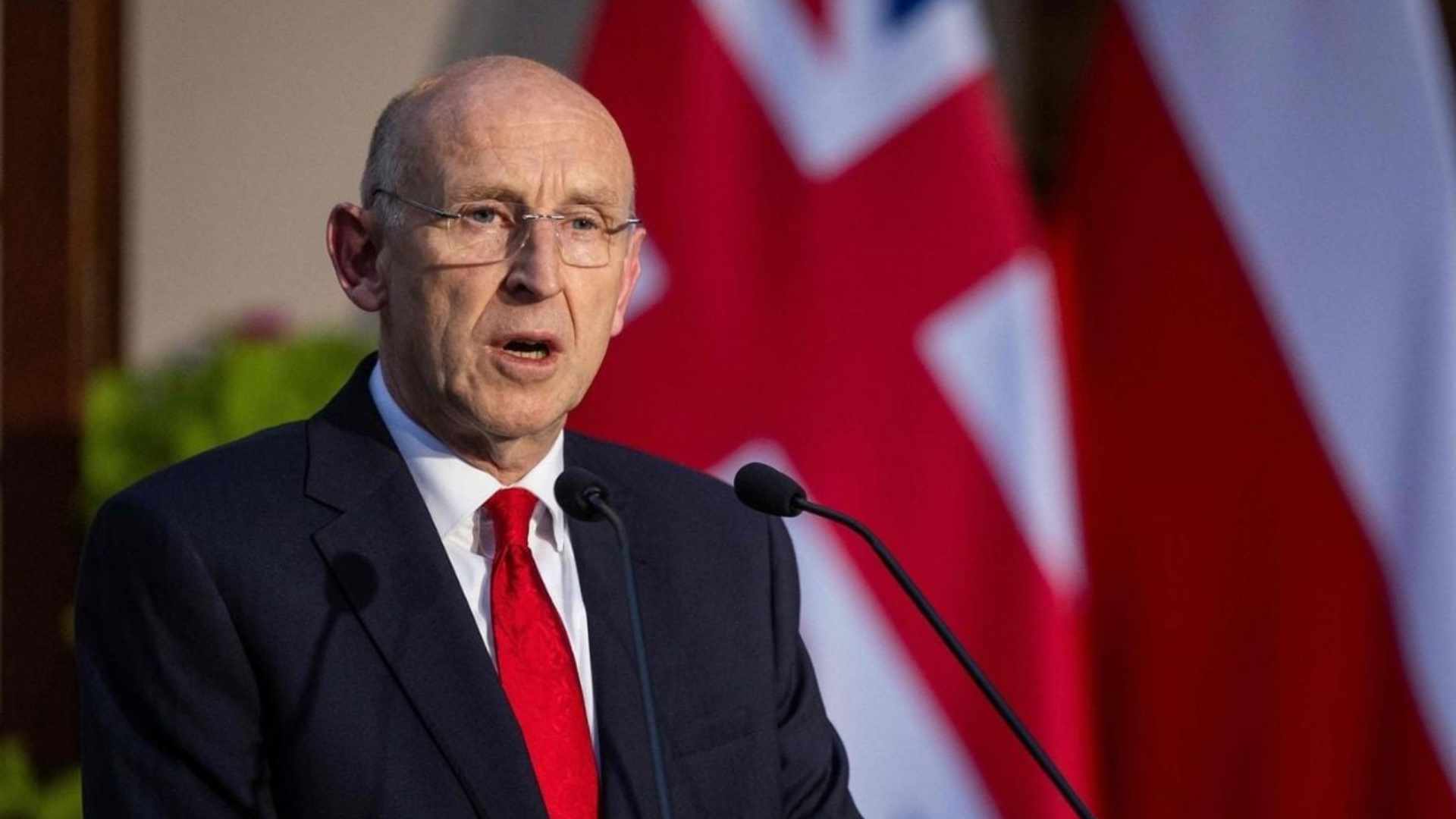 Crisis en Reino Unido: renunció el ministro de Defensa