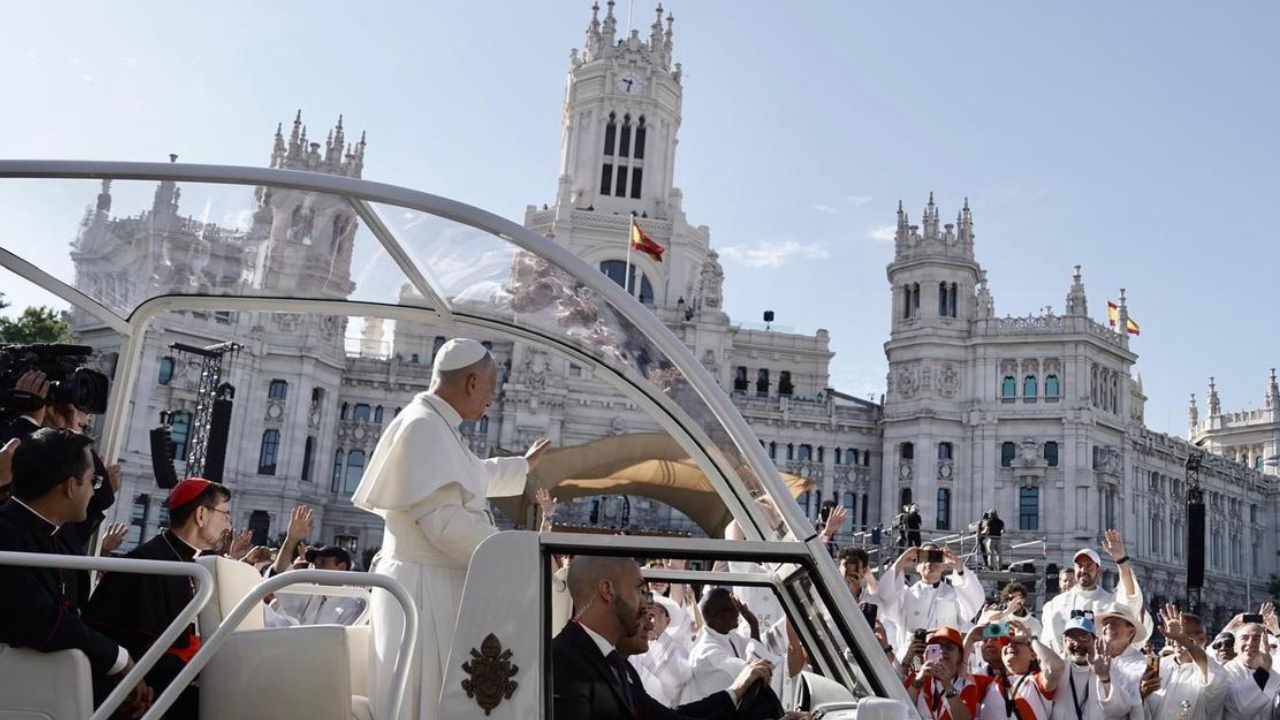Más de un millón de fieles aclamaron al papa León XIV en las calles de Madrid
