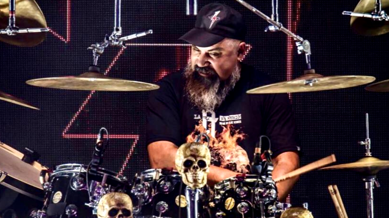 Murió Claudio “Pato” Strunz, histórico baterista de Hermética e ícono del heavy argentino