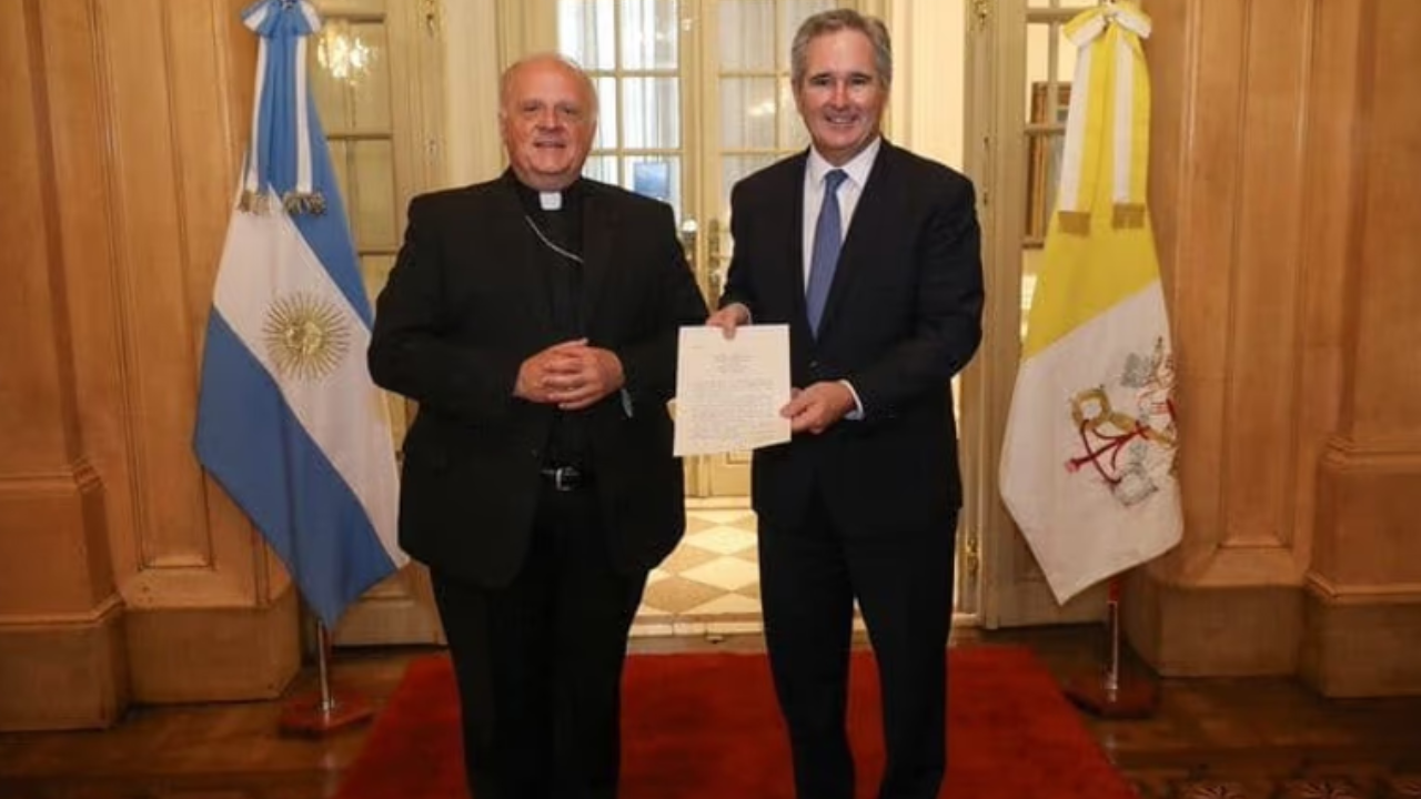Avanza la visita del papa León XIV a la Argentina: Milei recibió las cartas credenciales del nuncio