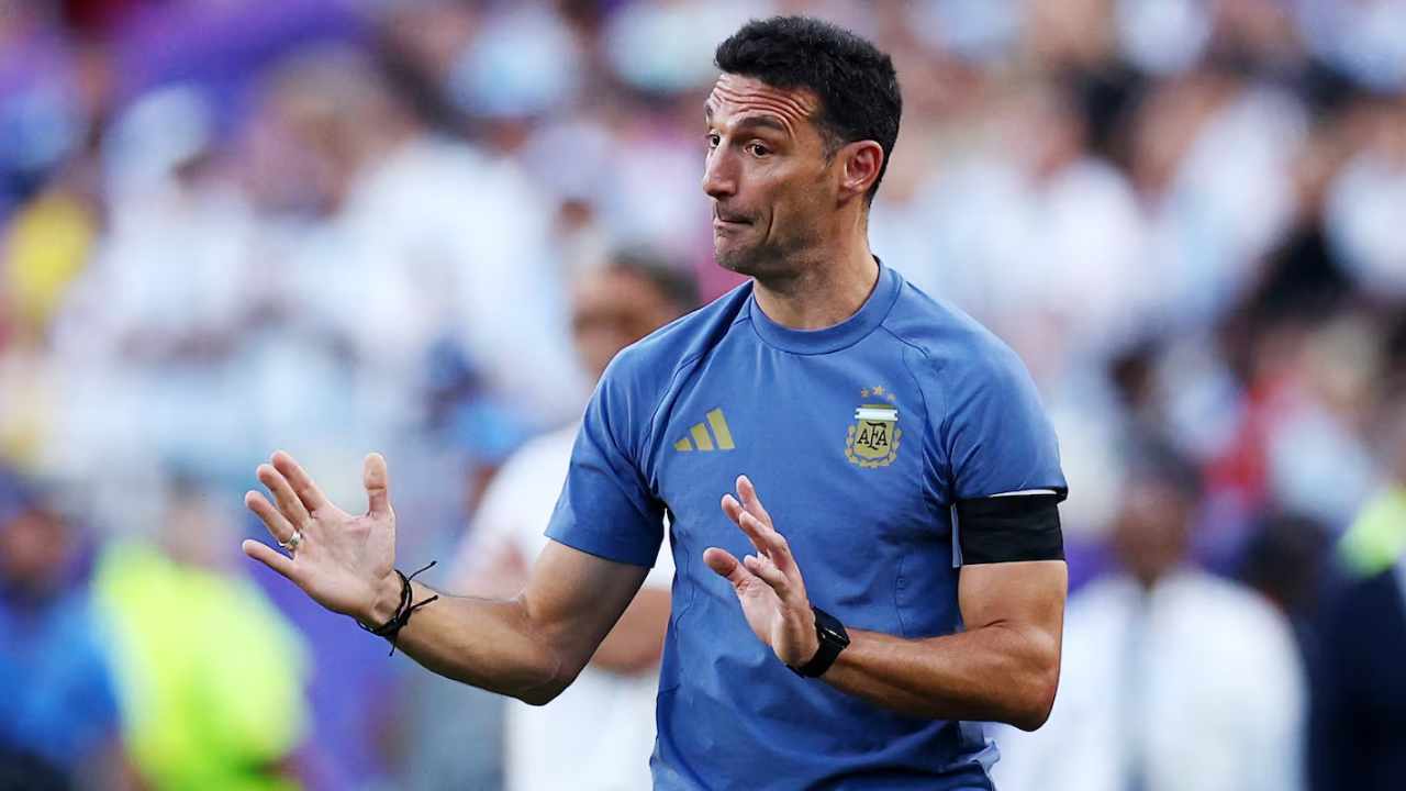 Scaloni: “Sufrimos, pero lo que conseguimos es histórico”