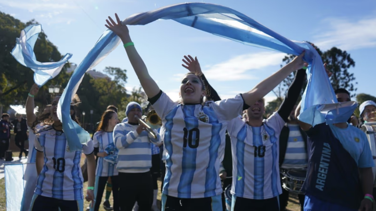 Felicidad a pleno en los Fan Fest de la Ciudad