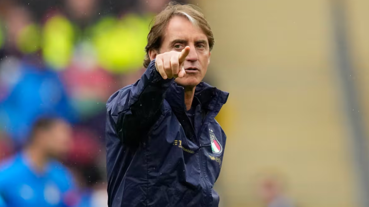 Roberto Mancini es el nuevo DT de Italia