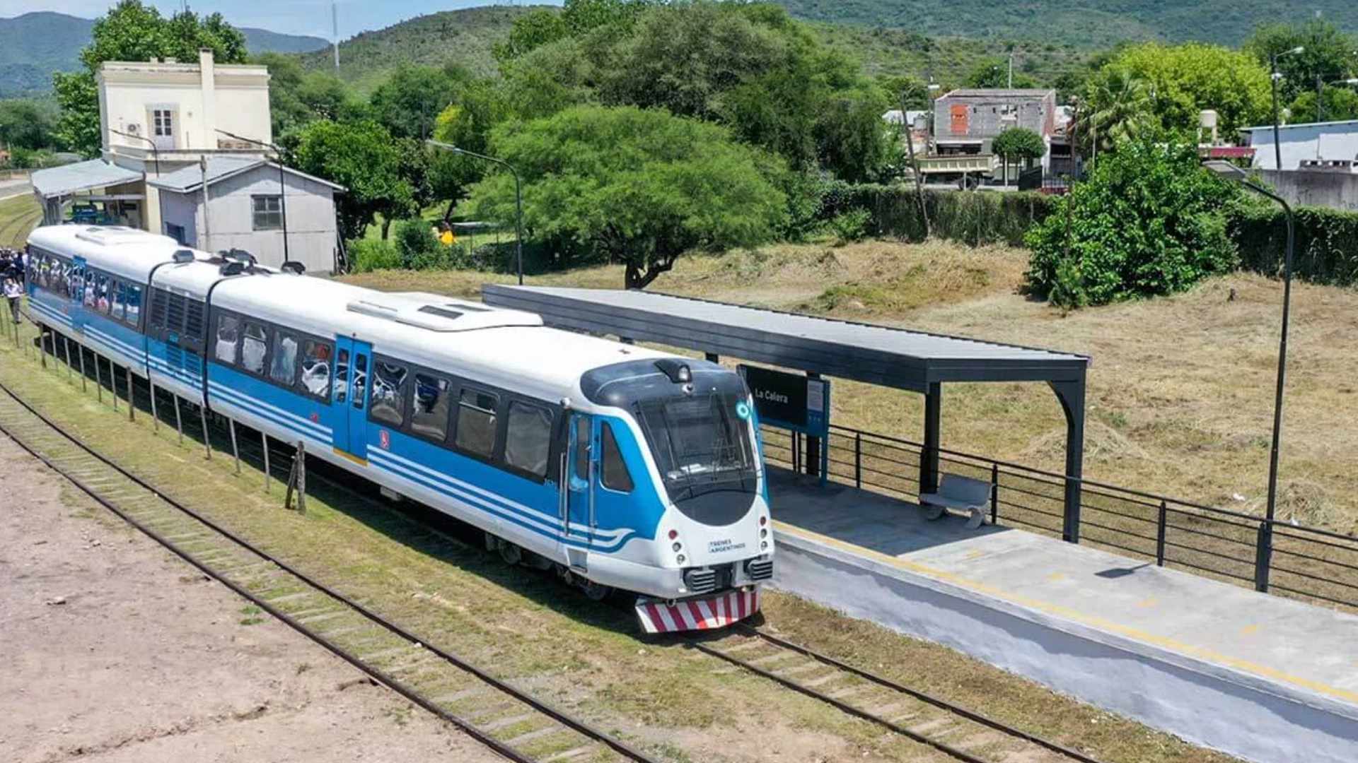 Tren de las sierras: una propuesta turística económica que atraviesa paisajes argentinos inolvidables