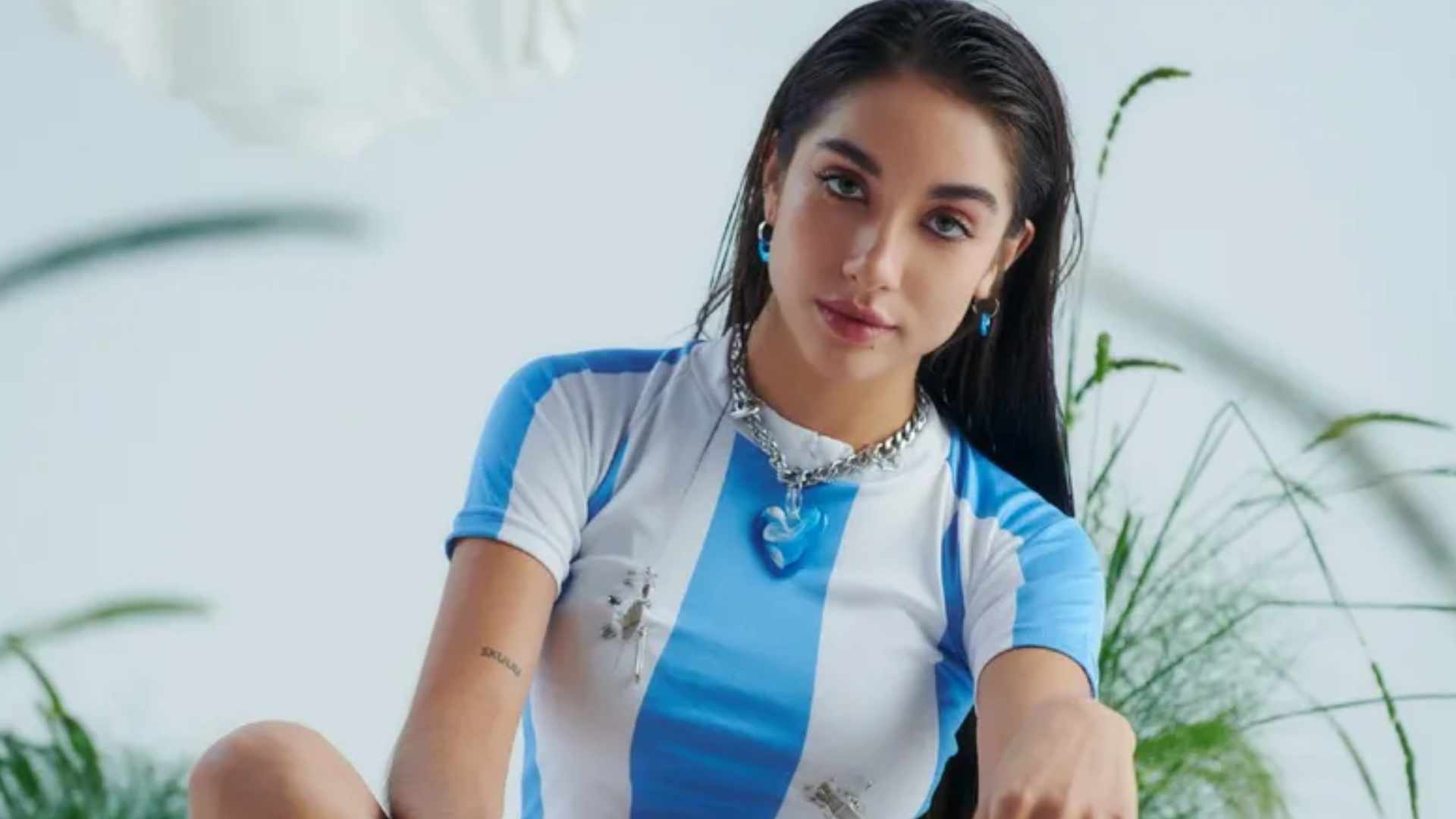 María Becerra cantará el himno argentino en la final de la Copa del Mundo