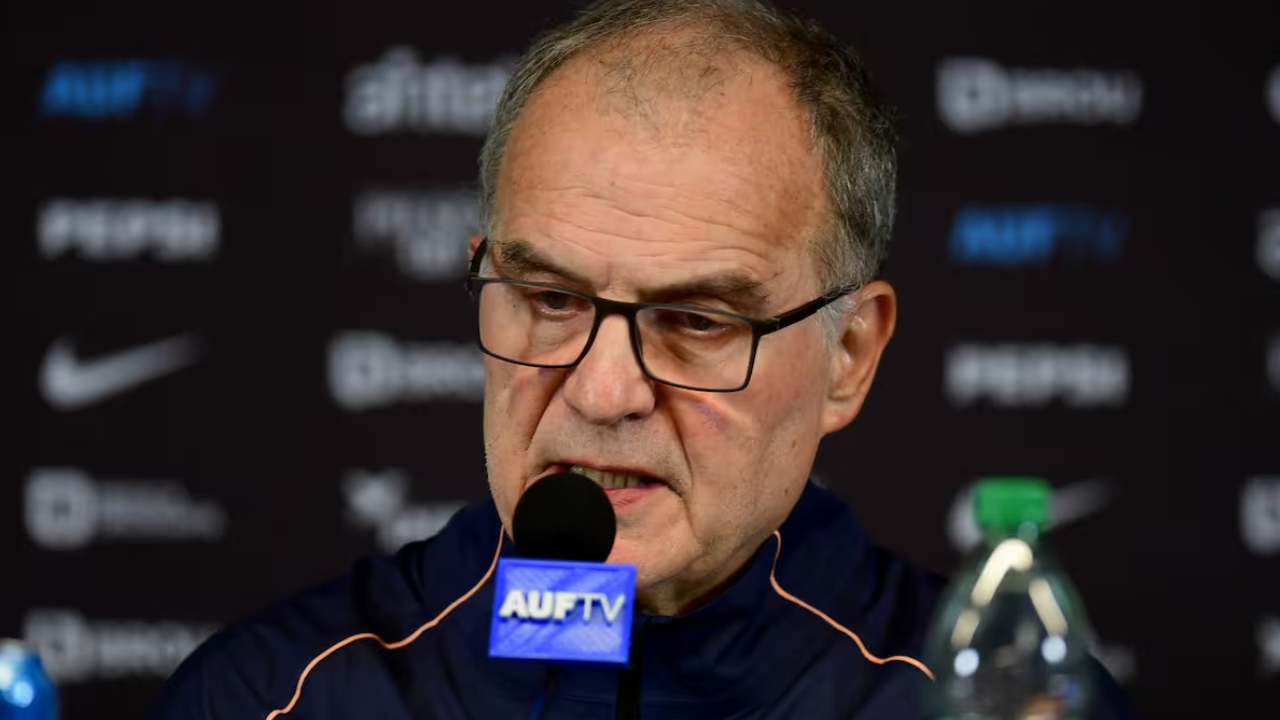 Las definiciones de Marcelo Bielsa en su despedida de la selección uruguaya