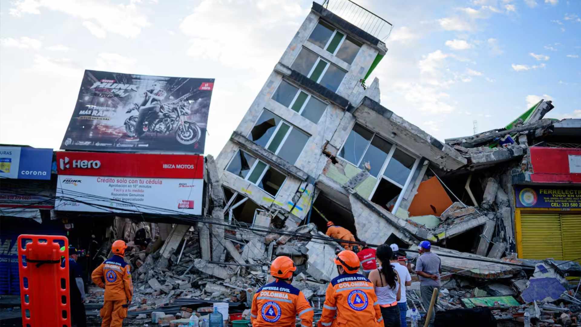Terremoto en Colombia: ciudades destrozadas, más de 300 muertos y 200 personas desaparecidas