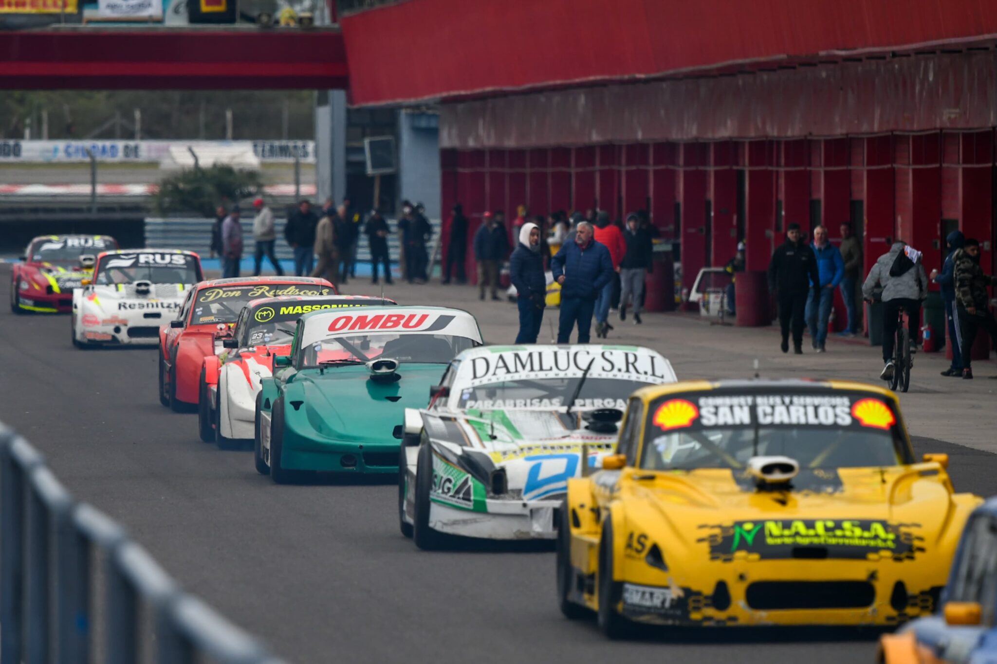 Fin de semana de Automovilismo en vivo con el Car Show y el TC Mouras